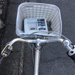 □ヤマハ 電動アシスト自転車 PAS 3段変速 26インチ・充電器付 LI・ION