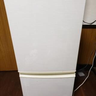 (お取引中)SHARP 冷蔵庫　SJー14w　2011年製