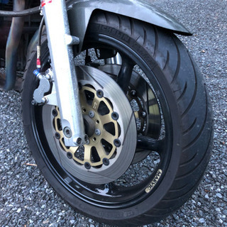 ゼファー1100