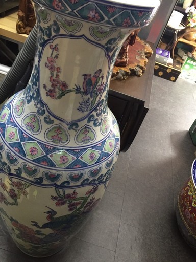 美品孔雀花瓶※インテリア※置物中古品