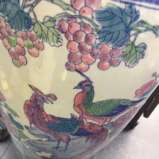 美品孔雀花瓶※インテリア※置物中古品