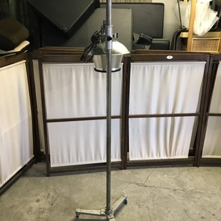 整骨院などに ヒートライト 赤外線治療器