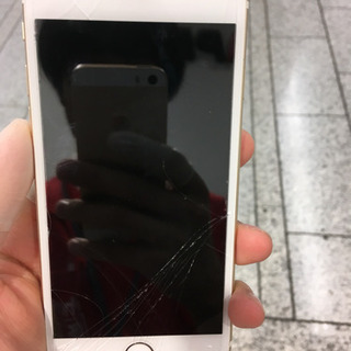 スマホのガラスが割れたらスマップル川崎店で修理できます！の画像