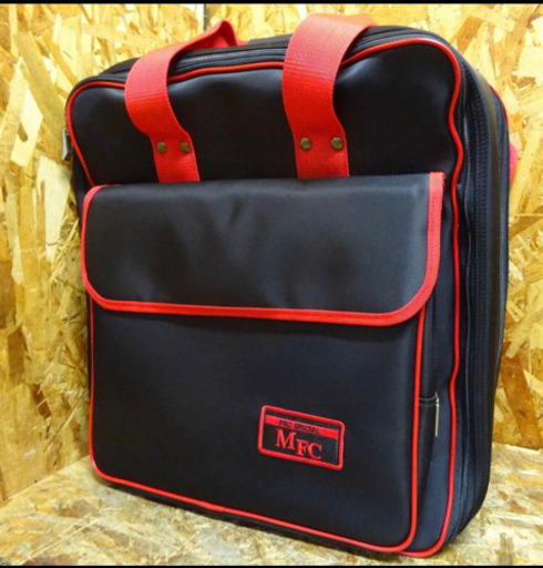 （4092-0）MFC へらバッグ リュック式 ☆MFC純正バッグカバー付き☆ 中古品　釣り 鞄