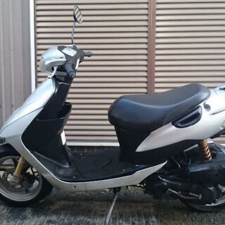実働】スズキ ZZ インチアップ 原付 50cc バッテリー・フロントタイヤ