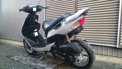 実働】スズキ ZZ インチアップ 原付 50cc バッテリー・フロントタイヤ