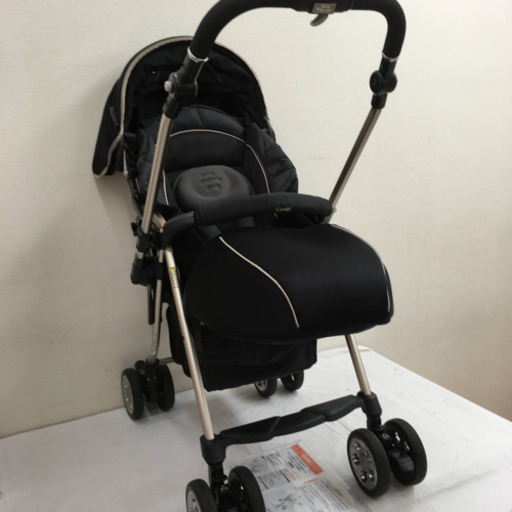 値下げしました　ベビーカー コンビ ディアクラッセオート4キャス  XY600