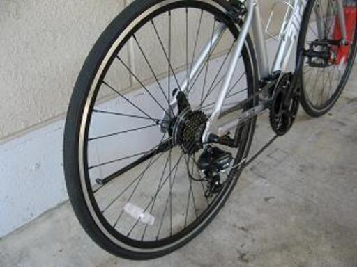 新古車〕サカモト・air-on（アルミフレーム・シマノ製21段変速