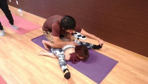 逆立ちの健康 美容効果が凄い 知らないと損をする逆立ちの効果とやり方 Yoga Ama 本郷のスポーツのイベント参加者募集 無料掲載の掲示板 ジモティー