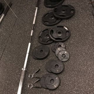 BULL Φ 50mmバーベルセット 135kgプレート