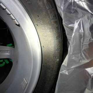 取引中軽自動車スタッドレスタイヤ4本