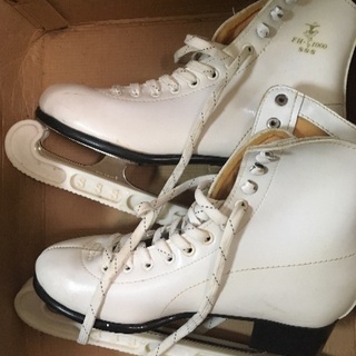 アイススケート靴 ⛸24センチ