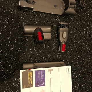 ダイソンDyson  V7 Fluffy サイクロン式 コードレス掃除機