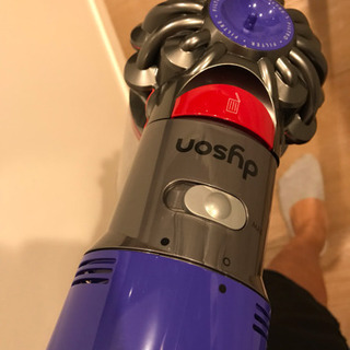 ダイソンDyson  V7 Fluffy サイクロン式 コードレス掃除機