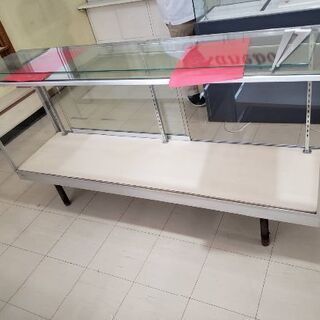 全面ガラス　ショーケース　什器　在庫1点　