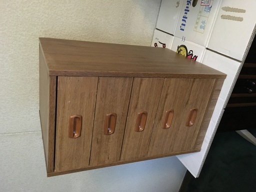 木製小引き出し 卓上チェスト 引き出し５段 色 ウォールナット 中古 シーチャマ 桜新町の収納家具 収納ケース の中古あげます 譲ります ジモティーで不用品の処分