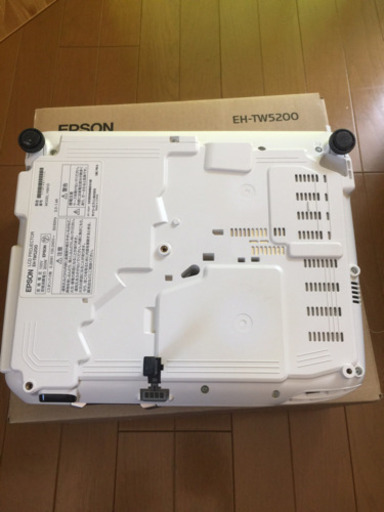 EPSON プロジェクター EH-TW5200 スクリーン付き