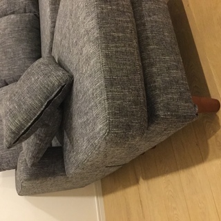 LOWYAのカウチソファ