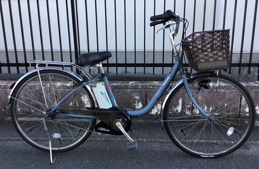 ＜良品＞パナソニック ViVi SS 26インチ電動アシスト自転車 3段変速・充電器付