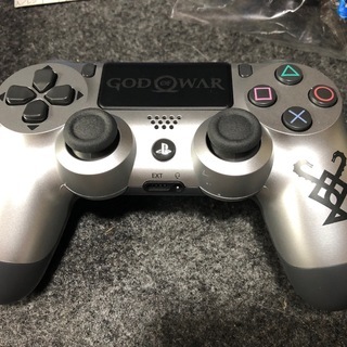 プレイステーション4 Pro本体 ゴッド・オブ・ウォー リミテッド プレイステーション4 Pro本体 ゴッド・オブ・ウォー リミテッド