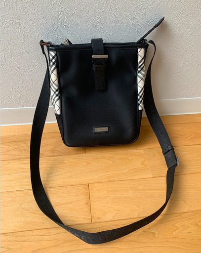 (最終値下げ!!)（美品）バーバリー Black Label バック