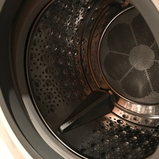 パナソニック 9kgななめドラム式洗濯機 NA-VR1100