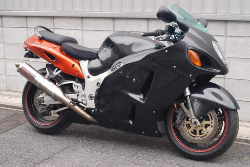 平成13年 ハヤブサ 隼 ヨシムラ トライオーバル付 アップハン マフラー