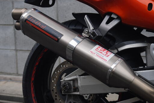 平成13年　ハヤブサ　隼　ヨシムラ　トライオーバル付　アップハン 平成13年 ハヤブサ 隼 ヨシムラ トライオーバル付 アップハン GSX1300R