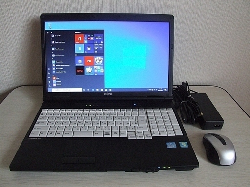 高速SSD240GB搭載　第三世代 Core i5-3320M LIFEBOOK A572/Ｅ　ノートパソコン
