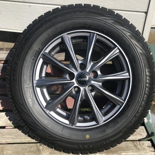 タイヤ　ほぼ新品