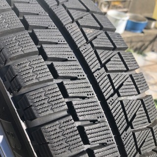 タイヤ　ほぼ新品