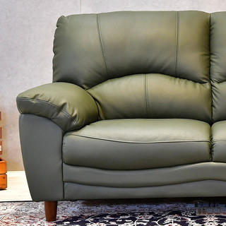 ソファー　革　2019年9月設置 