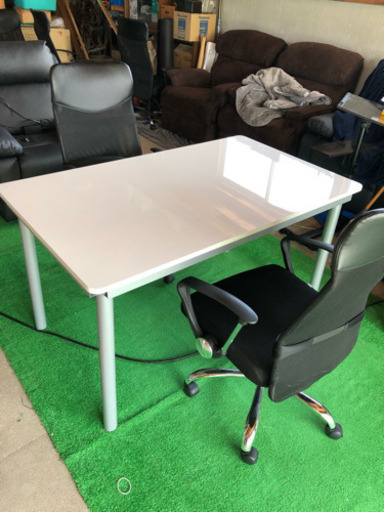 激安 テーブルと椅子2脚セット ショウ 福岡の家具の中古あげます 譲ります ジモティーで不用品の処分