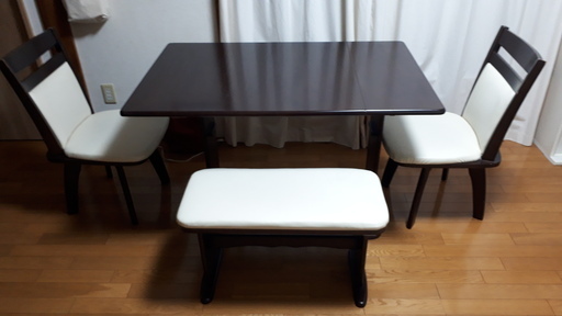 ダイニングテーブルセット