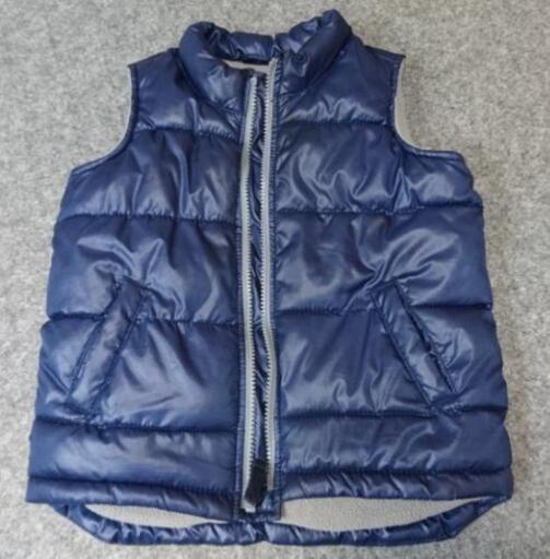 値下げ 子供服 ダウンベスト Old Navy サイズ4t まとめ割対象 ユージ 岐阜のキッズ用品 子供服 の中古あげます 譲ります ジモティーで不用品の処分