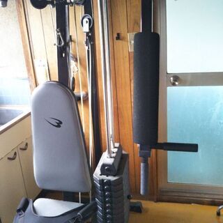 ☆値下げしました☆引取限定　ボディメーカー　トレーニングマシン　