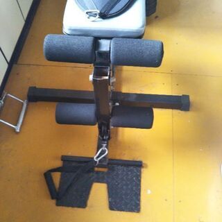 ☆値下げしました☆引取限定　ボディメーカー　トレーニングマシン　