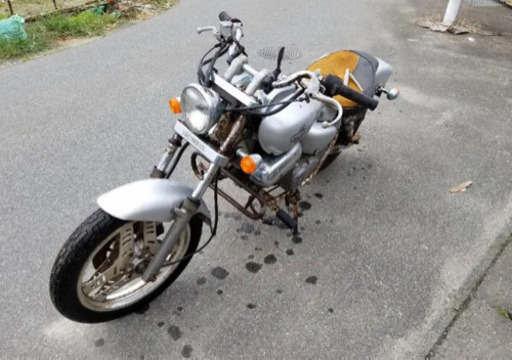 マグナ50 放置不動車 レストアベース 蚤 現状