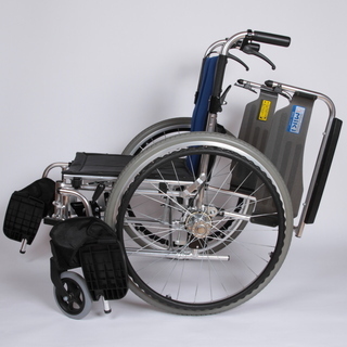 車いす 【ミキスイングアウト自走式車イス BAL-3】
