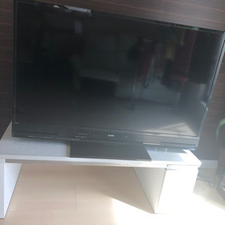 大型テレビ ほぼ新品 美品　早い者勝ちです！！