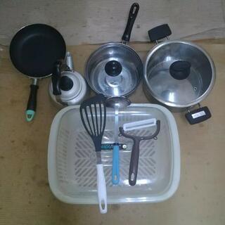 鍋など調理器具
