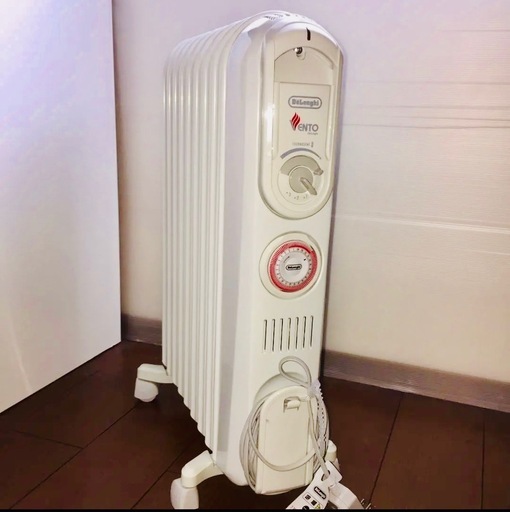美品　デロンギ ヴェント オイルヒーター V551115EFS