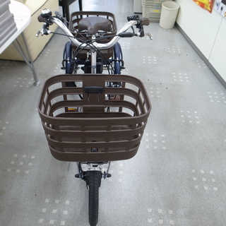 ブリヂストン 20/16インチ 電動アシスト三輪車 フロンティア ラクットワゴン FW0B49 サファイヤブルー　モノ市場半田店 119