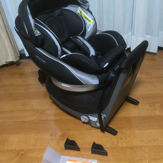 チャイルドシート ISOFIX コンビ ネルーム 回転式