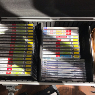 カラオケマシン DVD LD VideoCD再生可能 マイク、カラオケソフト付き カラオケマシン DVD LD VideoCD再生可能 マイク、カラオケソフト付き