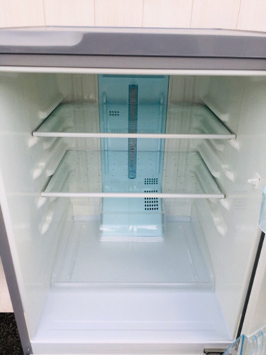 138番 Panasonic✨ノンフロン冷凍冷蔵庫❄️NR-B142W-S‼️