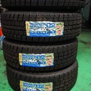 スタッドレスタイヤ  175/65/15 ４本セット
