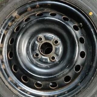 スタッドレスタイヤ  175/65/15 ４本セット