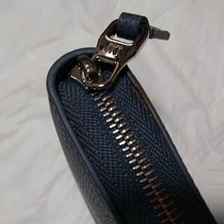 未使用 ダンヒル dunhill ラウンドジップ二つ折り財布 サフィアーノ