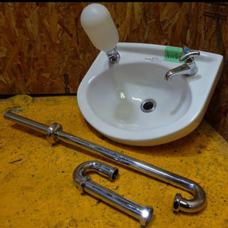 4115-0）TOTO 壁掛 手洗器 L30DM 蛇口 水石けん入れ・蛇口・S字配管付